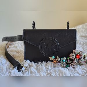 Black Belted Fanny Pack